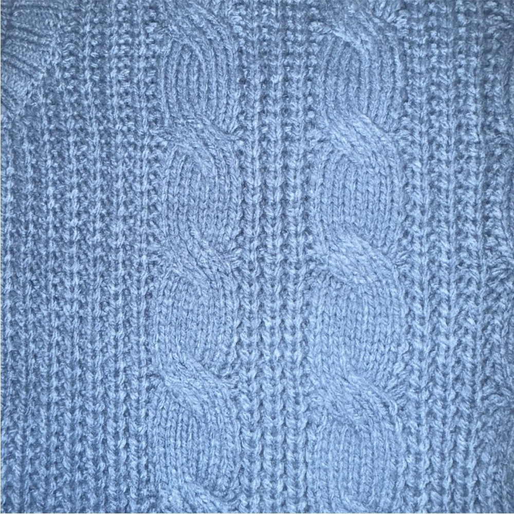 American Eagle NWT XL dusty Blue Cable Knit Sleeveless Sweater Vest - Picture 4 of 13